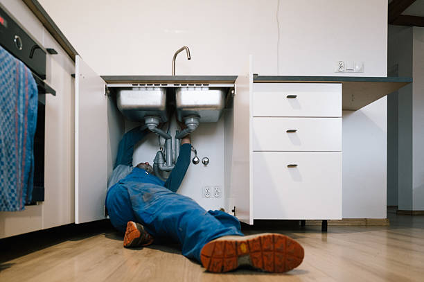 Professional Drain Cleaning technician working in Lindsay, OK